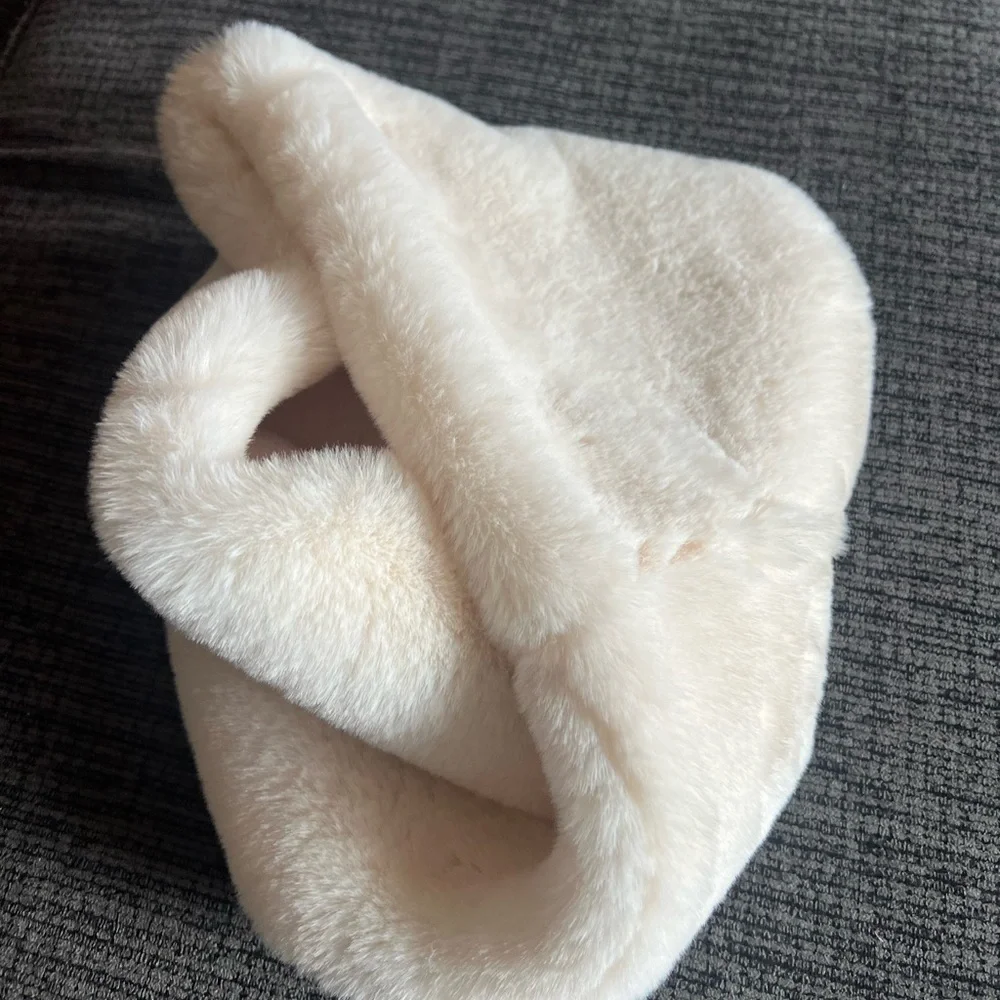 Like new super soft and warm fur infinity scarf